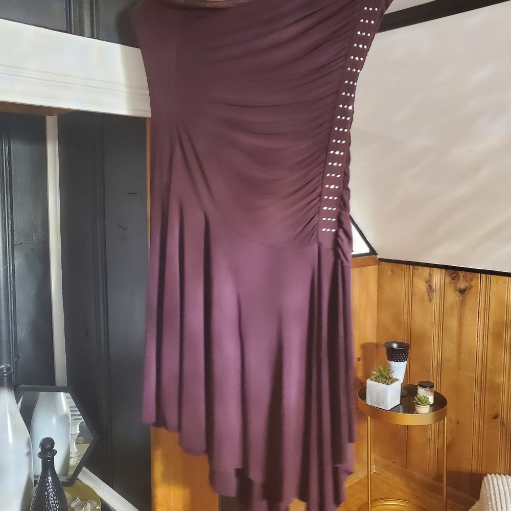 Medium, purple